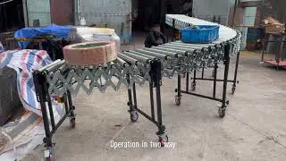 Inclined portable and telescopic motorized roller conveyor