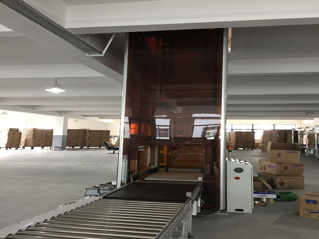 YiFan Conveyor Wholesale vertical pallet lift company for airport-2